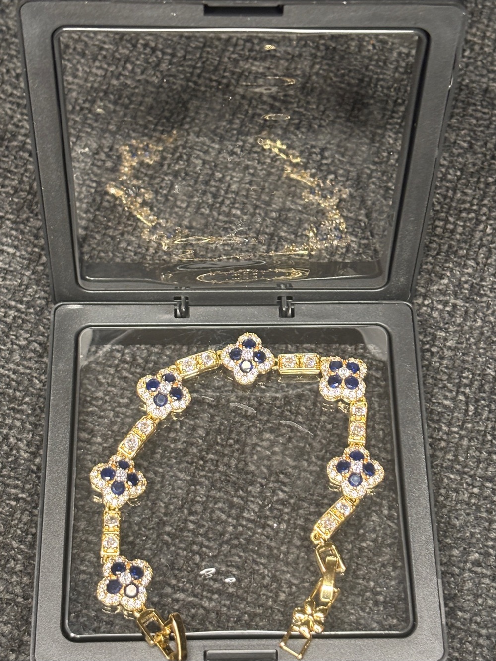 Elegant Moissanite Gold & Bracelet with Navy Blue Flower Accents - Picture 3 of 4